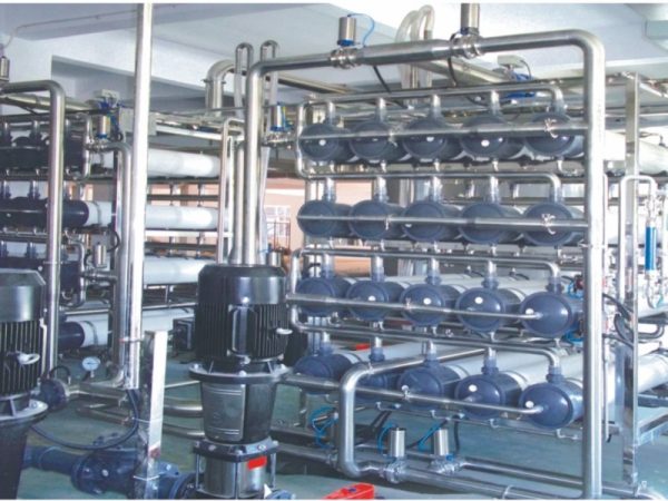 Disc type flat plate membrane equipment